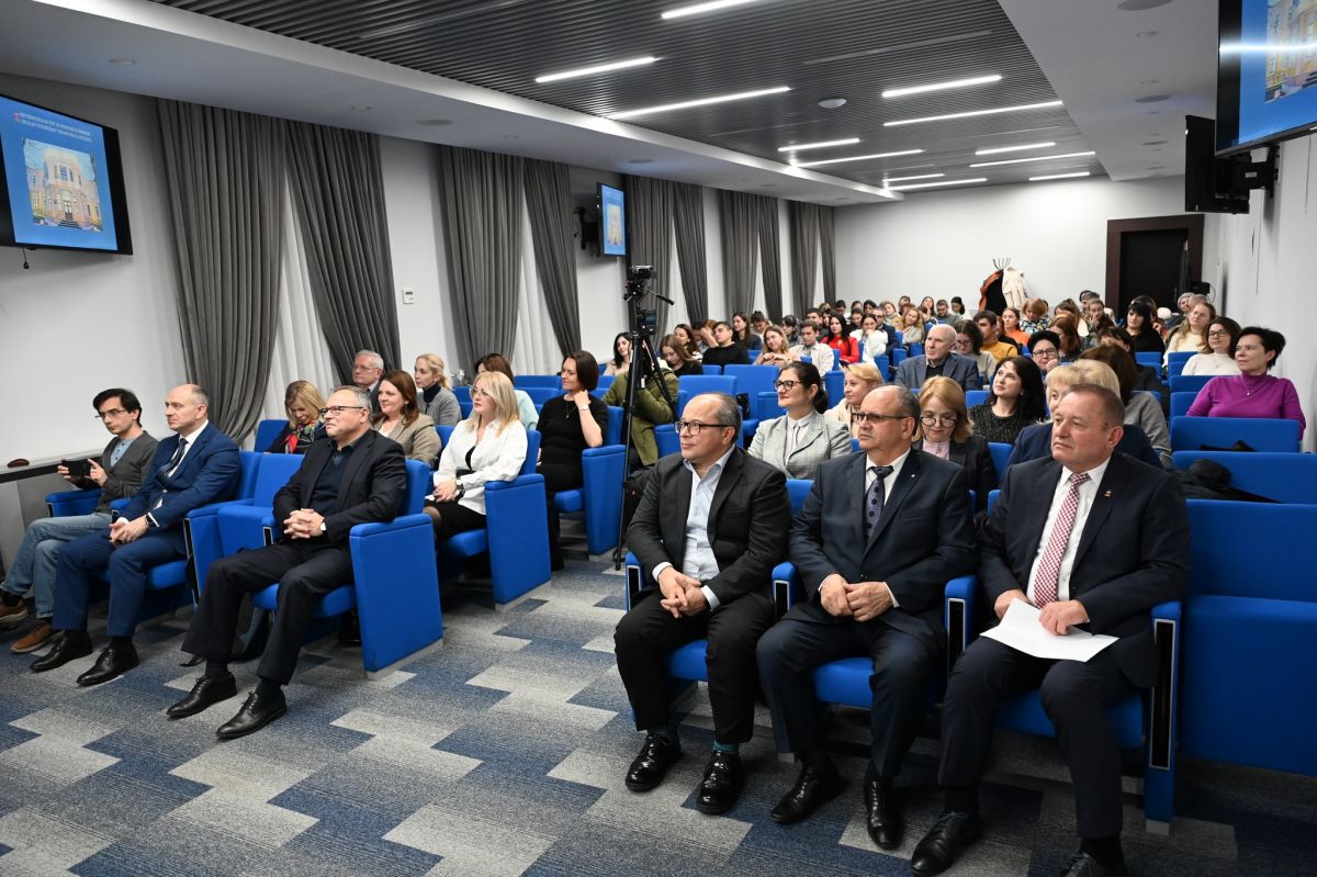 Doctor Honoris Causa al USMF „Nicolae Testemițanu” profesorul emerit Dan Lucian Dumitrașcu